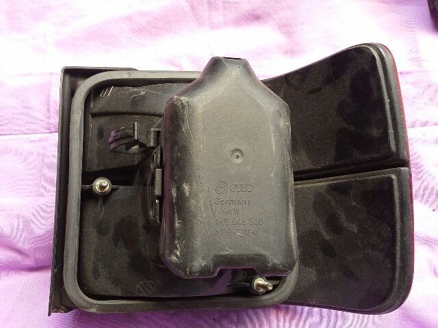 bontott VW VENTO Bal Hátsó Lámpa