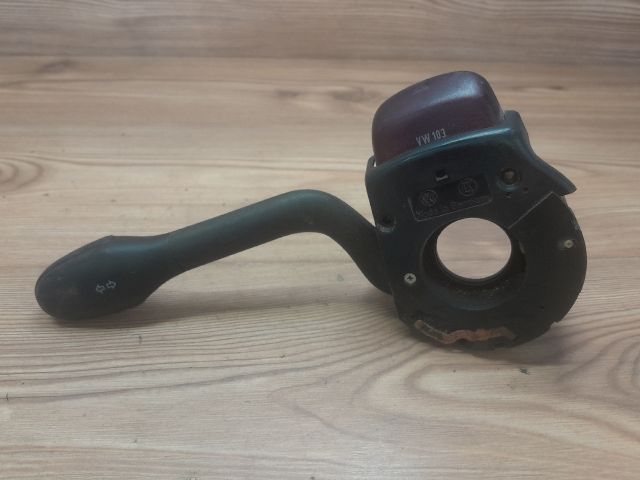 bontott VW VENTO Bal Kormánykapcsoló Irányjelző