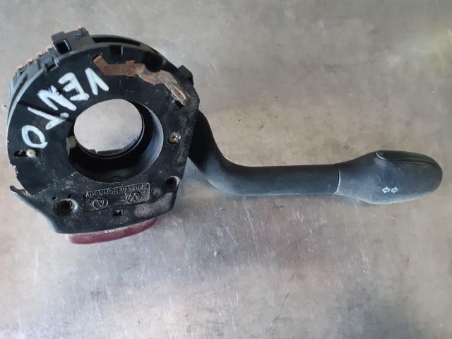 bontott VW VENTO Bal Kormánykapcsoló Irányjelző