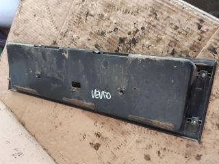 bontott VW VENTO Csomagtérajtó Díszléc