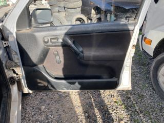 bontott VW VENTO Csomagtérajtó Jobb Zsanér