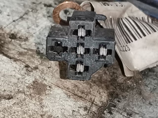 bontott VW VENTO Csomagtérajtó (Üres lemez)