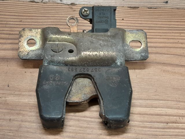 bontott VW VENTO Csomagtérajtó Zárszerkezet