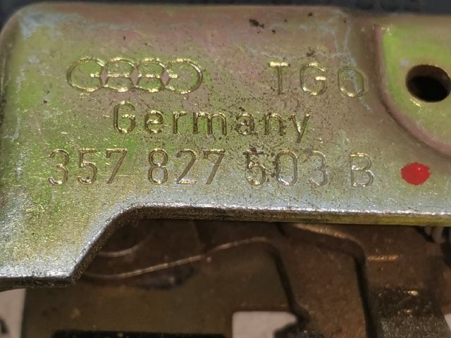 bontott VW VENTO Csomagtérajtó Zárszerkezet