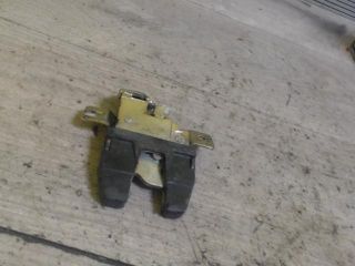 bontott VW VENTO Csomagtérajtó Zárszerkezet