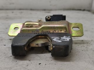 bontott VW VENTO Csomagtérajtó Zárszerkezet