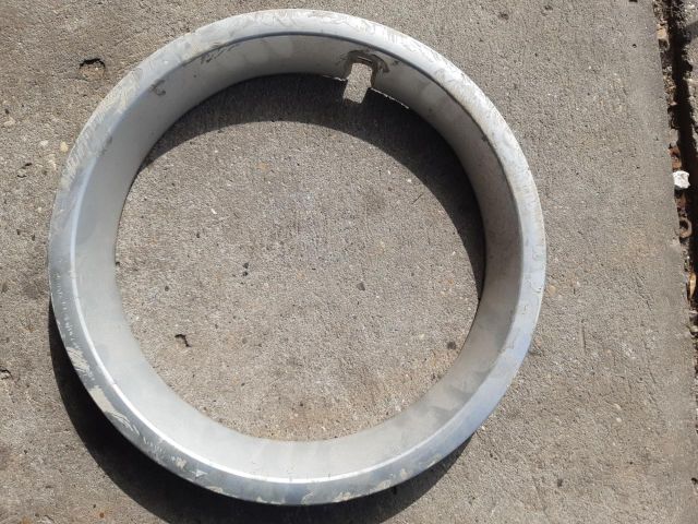 bontott VW VENTO Dísztárcsa (1 db)