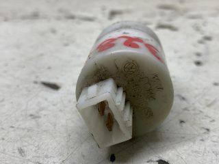 bontott VW VENTO Első Ablakmosó Szivattyú