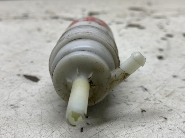 bontott VW VENTO Első Ablakmosó Szivattyú