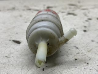 bontott VW VENTO Első Ablakmosó Szivattyú