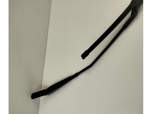 bontott VW VENTO Első Ablaktörlő Kar