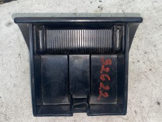 bontott VW VENTO Első Hamutartó