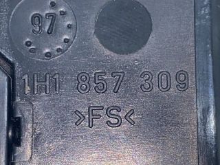 bontott VW VENTO Első Hamutartó