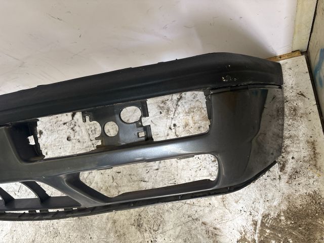 bontott VW VENTO Első Lökhárító (Üresen)