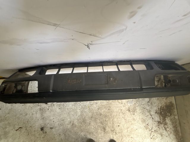 bontott VW VENTO Első Lökhárító (Üresen)