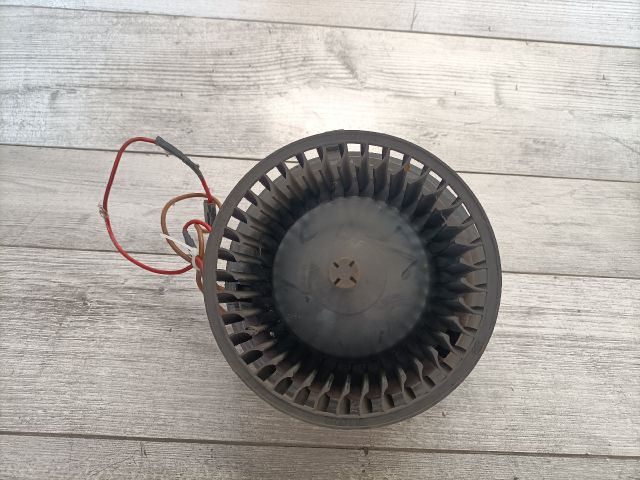 bontott VW VENTO Fűtőmotor (Nem klímás)