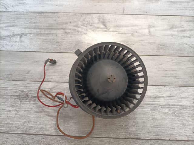 bontott VW VENTO Fűtőmotor (Nem klímás)