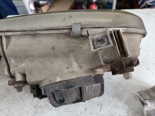 bontott VW VENTO Jobb Fényszóró