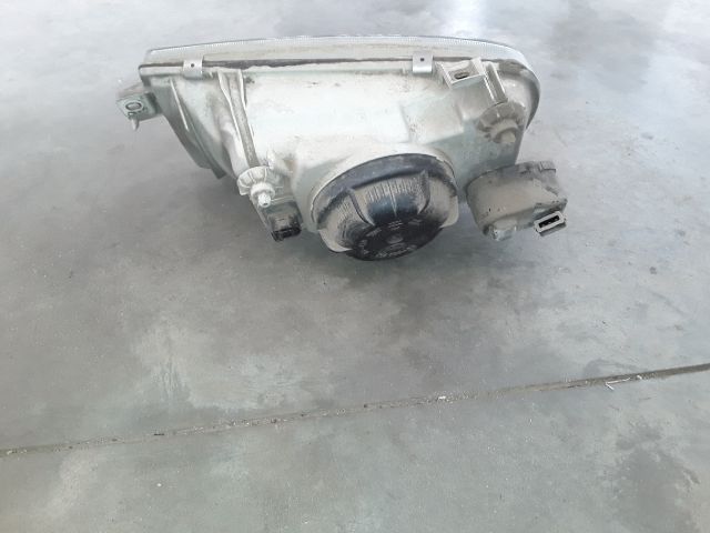 bontott VW VENTO Jobb Fényszóró