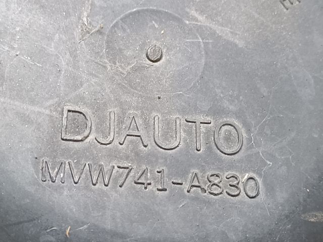 bontott VW VENTO Jobb Fényszóró