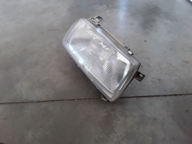 bontott VW VENTO Jobb Fényszóró