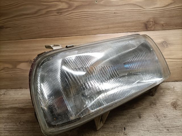 bontott VW VENTO Jobb Fényszóró