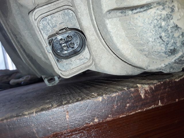 bontott VW VENTO Jobb Fényszóró