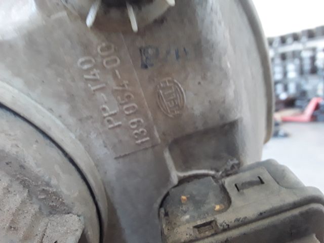 bontott VW VENTO Jobb Fényszóró