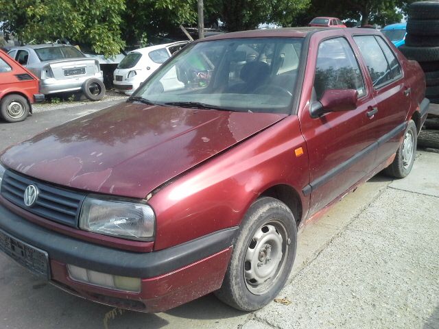 bontott VW VENTO Jobb hátsó Ajtózár