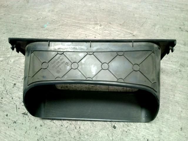 bontott VW VENTO Kilométeróra Keret