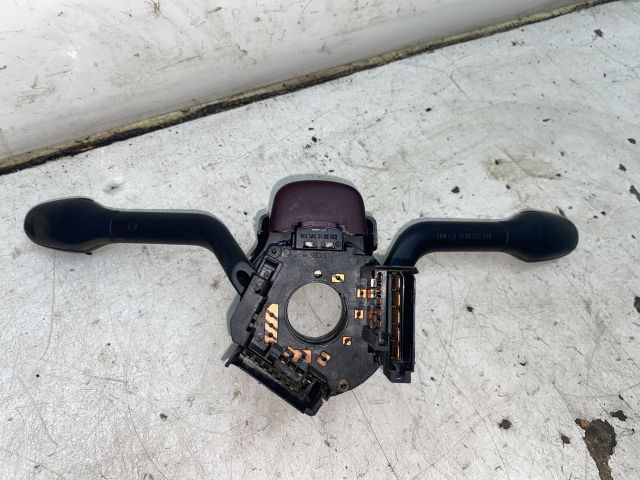 bontott VW VENTO Komplett Kormánykapcsoló (Bajuszkapcsoló)