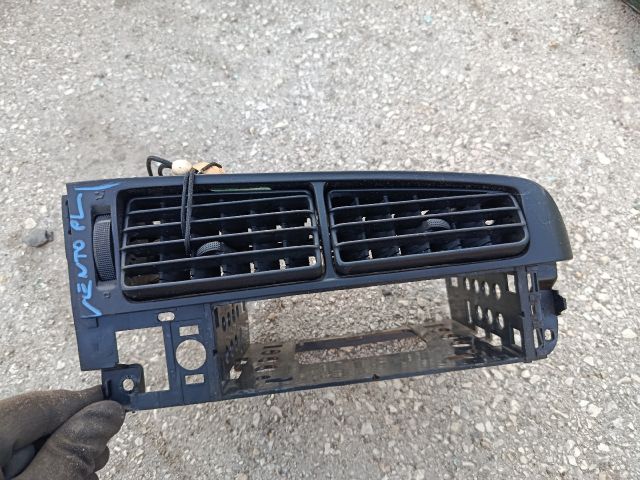 bontott VW VENTO Középső Szellőző