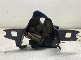 bontott VW VENTO Motorháztető Zárszerkezet