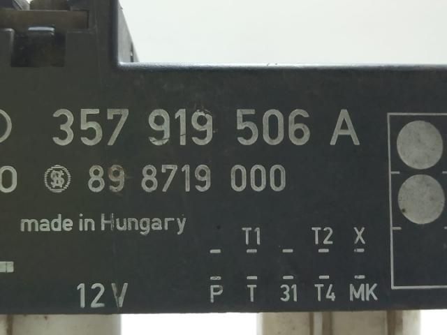 bontott VW VENTO Relé