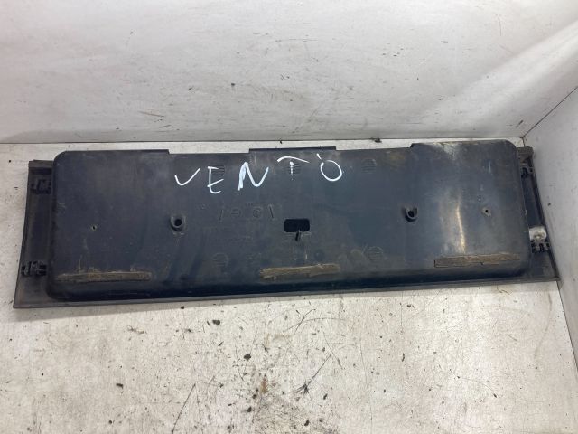 bontott VW VENTO Rendszámtábla Tartó