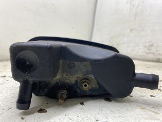 bontott VW VENTO Szervóolaj Tartály