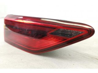 bontott VW VW GOLF VIII Hátsó Lámpa Középső