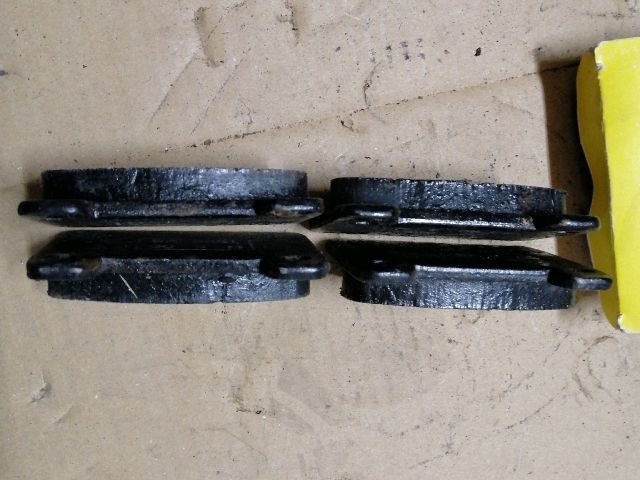 bontott WARTBURG 353 Első Pár Fékbetét