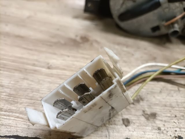 bontott WARTBURG 353 Kilométeróra