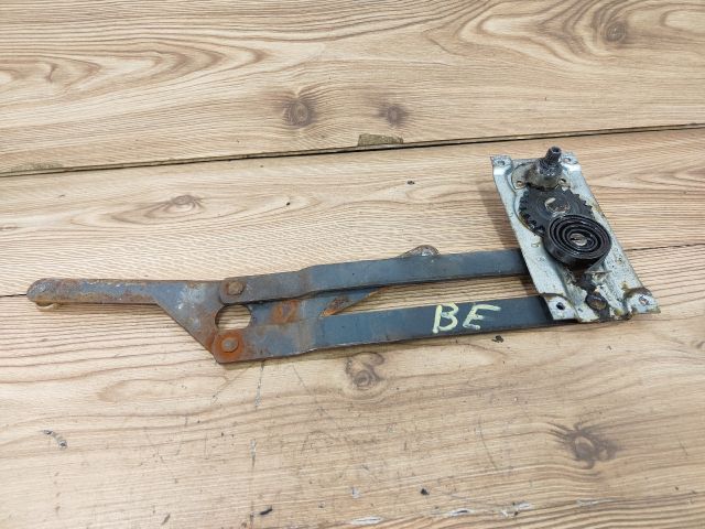 bontott WARTBURG 353 Bal első Ablakemelő Szerkezet (Mechanikus)