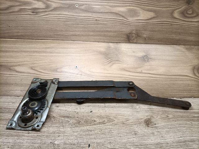 bontott WARTBURG 353 Bal első Ablakemelő Szerkezet (Mechanikus)