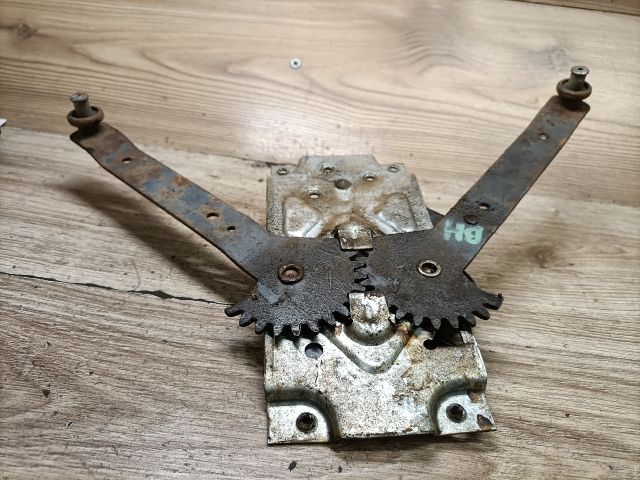 bontott WARTBURG 353 Bal hátsó Ablakemelő Szerkezet (Mechanikus)