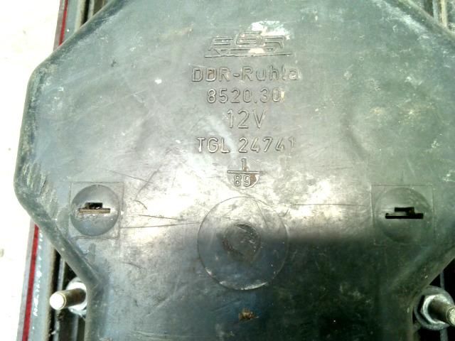 bontott WARTBURG 353 Bal Hátsó Lámpa