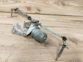 bontott WARTBURG 353 Első Ablaktörlő Szerkezet Motorral