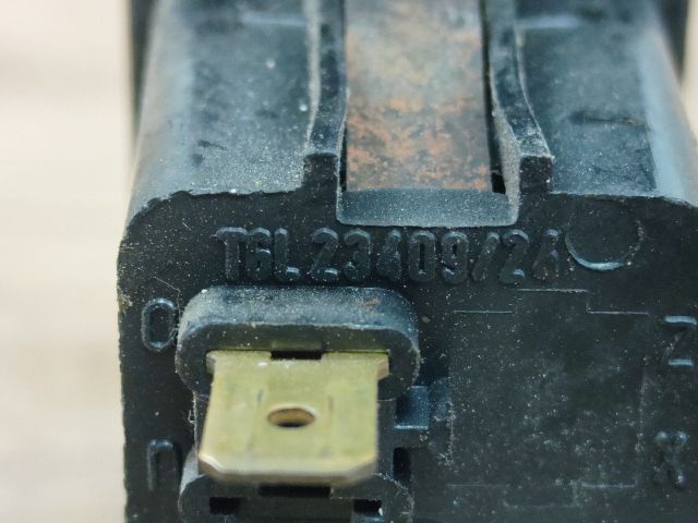 bontott WARTBURG 353 Hátsó Ködzárófény Kapcsoló