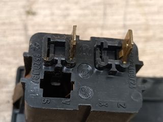 bontott WARTBURG 353 Hátsó Ködzárófény Kapcsoló