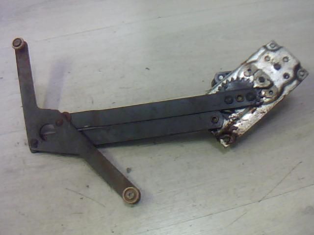 bontott WARTBURG 353 Jobb első Ablakemelő Szerkezet (Mechanikus)