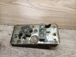 bontott WARTBURG 353 Jobb első Ajtózár