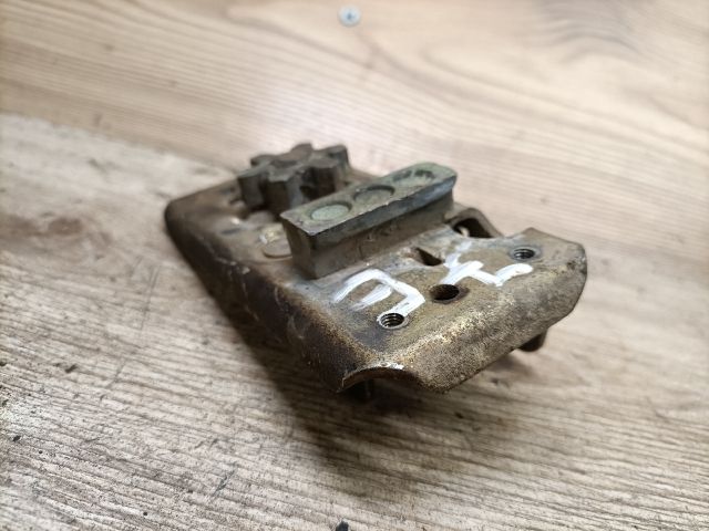 bontott WARTBURG 353 Jobb első Ajtózár