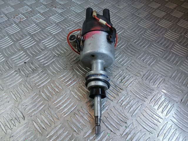 bontott ZASTAVA 101 Gyújtáselosztó